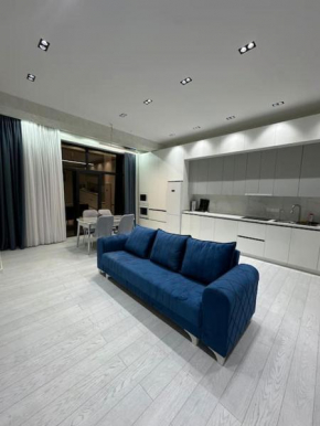 Baku luxury and secure flat in city centre